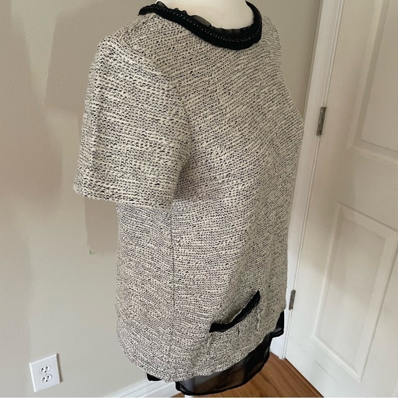 White House Black Market Tweed Beaded Trim Blouse Size XS - Picture 3 of 12